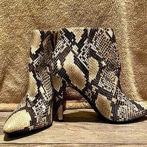 BP‎ Nordstrom Size 10 Brown Snakeskin Boots
